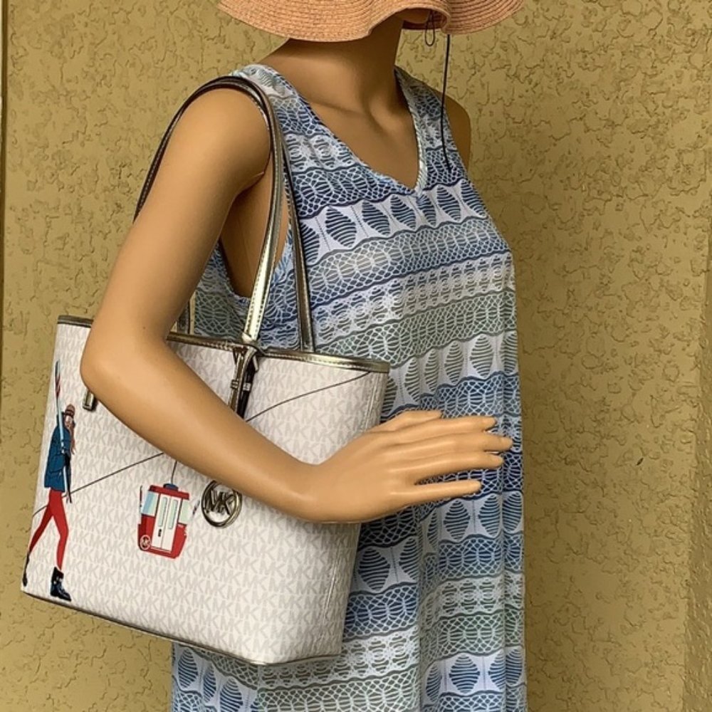 Michael Kors Signature Jet Set Girls Medium Carryall Tote Bright White Multi